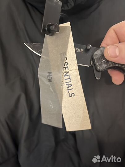 Пуховик essentials fear of god