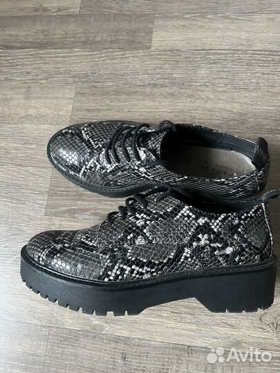 Ботинки carnaby оригинал