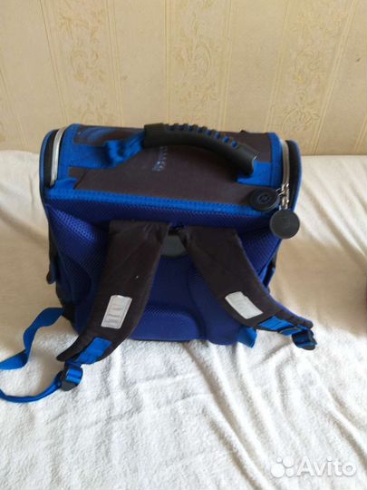 Рюкзак школьный