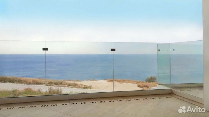 Стеклянные ограждения для балкона