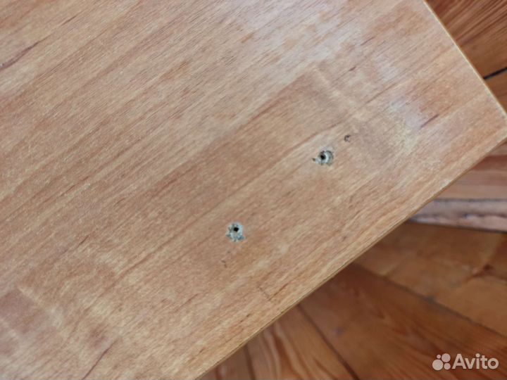 Детский письменный стол