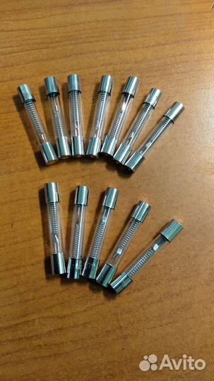 Предохранитель для свч микроволновки 5KV 0,7-0,9А