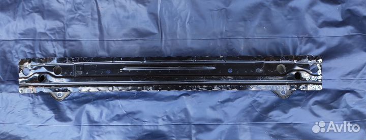 Усилитель бампера Subaru Forester 5