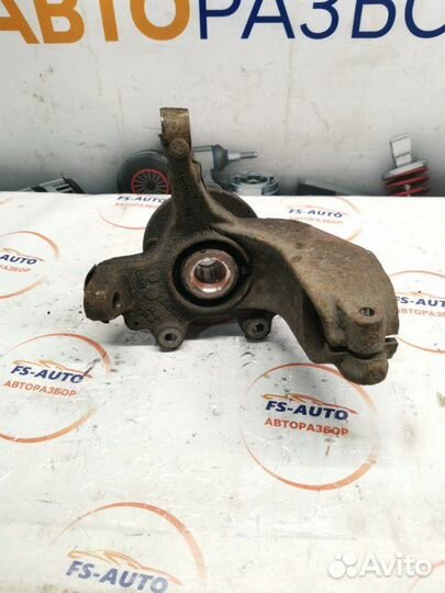 Кулак поворотный передний левый Ford Focus 2