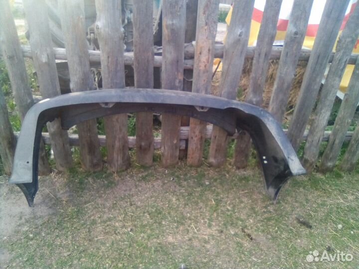 Продам бампер на кайрон