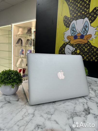 Apple macbook pro 13 retina 2015