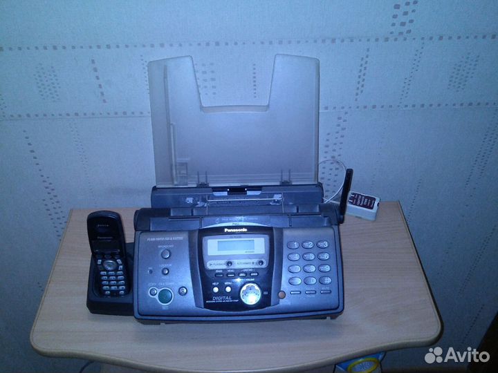 Телефон - факс Panasonic KX-FC233