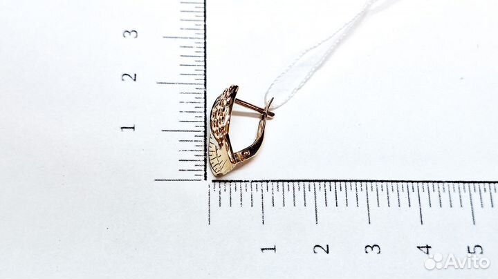 Золотые серьги