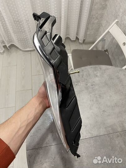 Противотуманная фара (правая) на Kia Rio 3