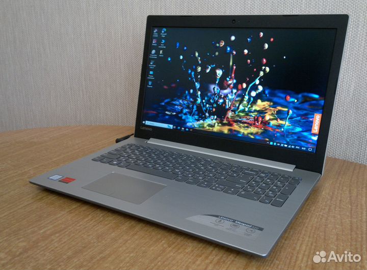 Lenovo (Core i3-7100U, Radeon 530, SSD+HDD, 8Gb)