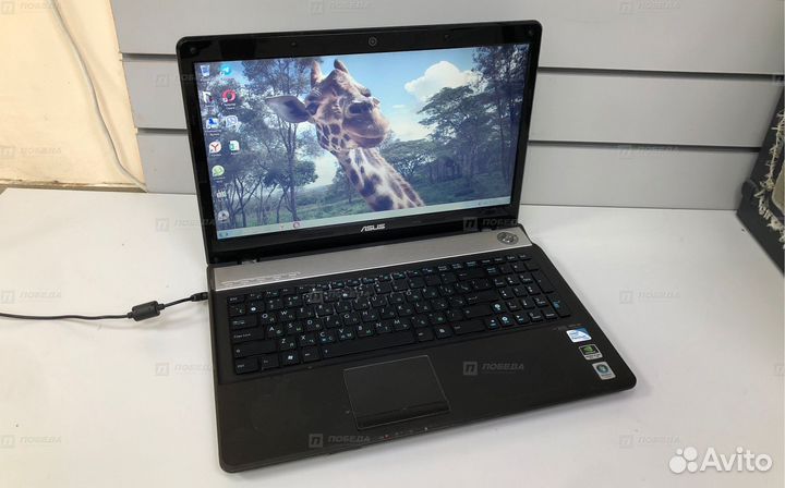 Ноутбук asus Pentium/4GB/GT 220M/250GB (П23)