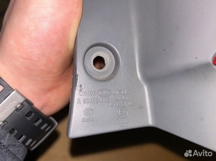 Фонарь задний наружный правый kia rio 3
