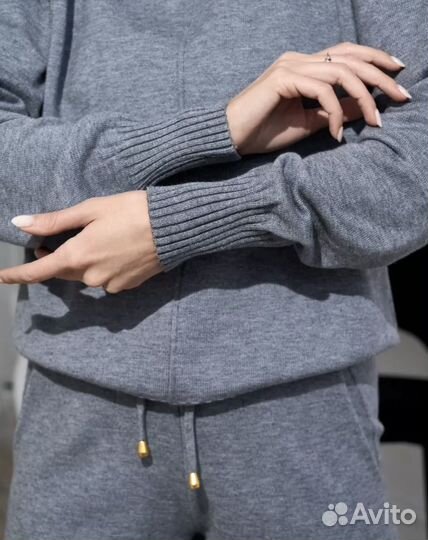 Женская одежда