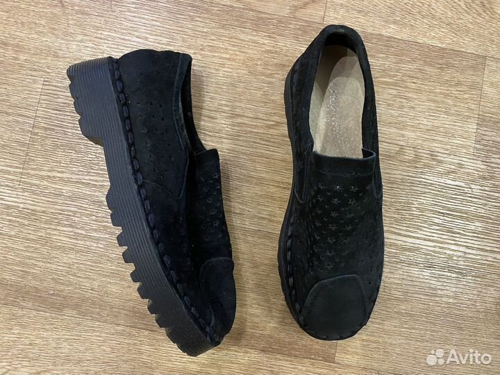Обувь 35 размер