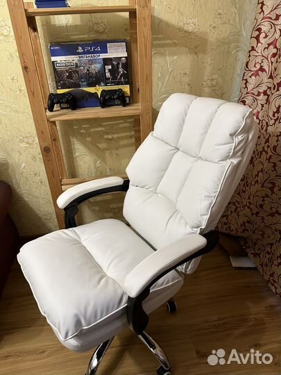 Компьютерное кресло новое