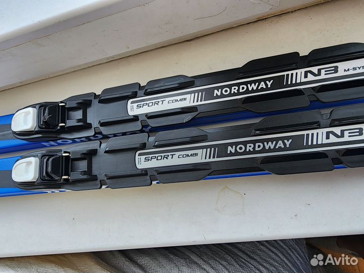 Лыжи,ботинки,палки