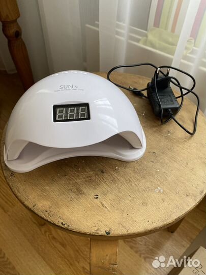 LED лампа для маникюра