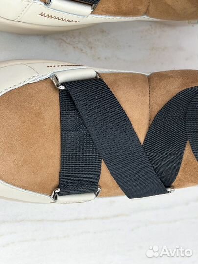 Ботинки UGG Boom Buckle Boot Chestnut