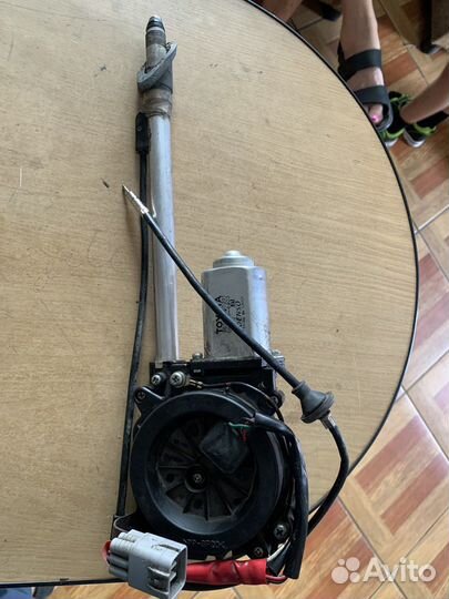 Антенна Lexus Lx 470 2005г