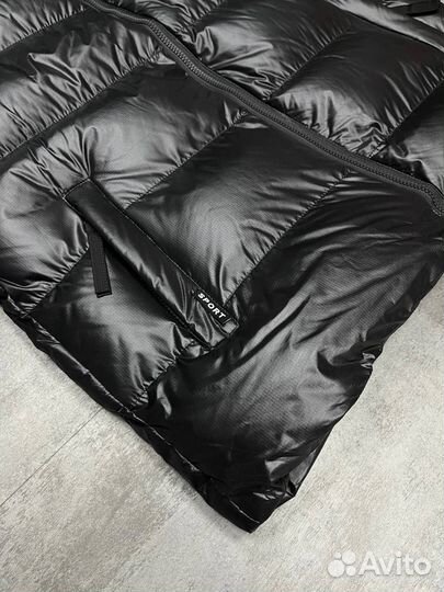 Дутые жилетки Nike Black