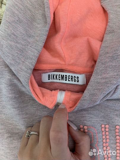 Спортивный костюм для девочки