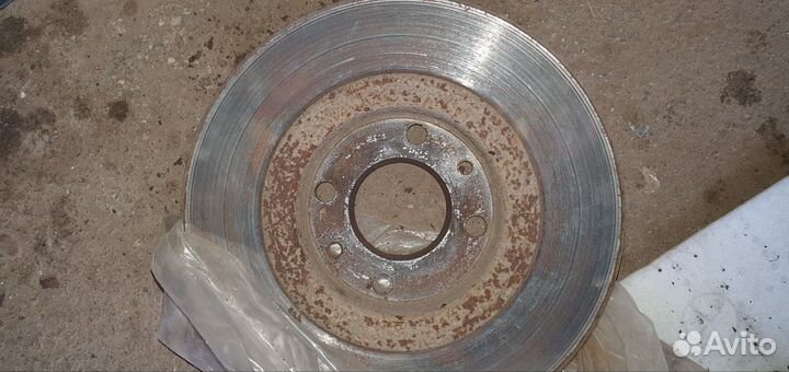 Передняя стойка nissan note e11, пыльники, сайлент