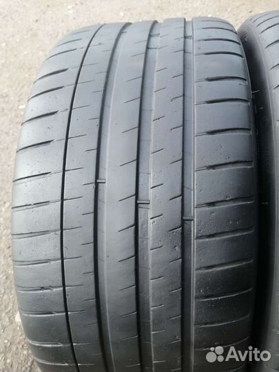 Michelin Pilot Sport 4 S 245/40 R20 и 275/35 R20