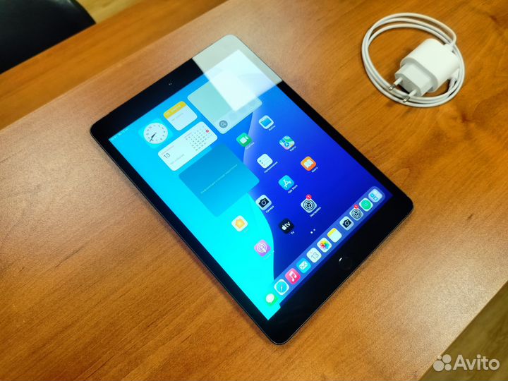 iPad 7 128gb с Сим-картой #511