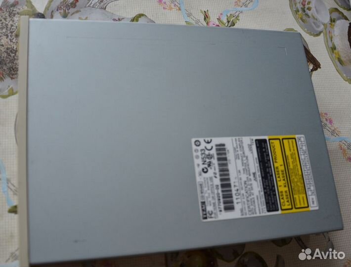 Продам CD-RW привод teac CD-W540E