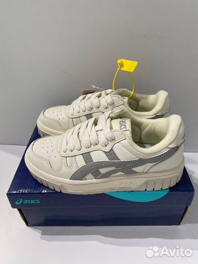 Женские кроссовки Asics Court MZ