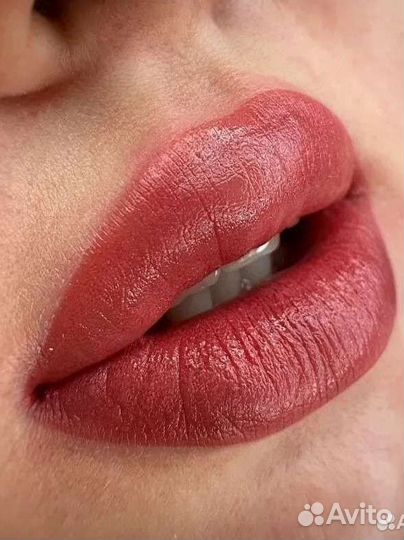 Перманентный макияж (брови, губы, веки)