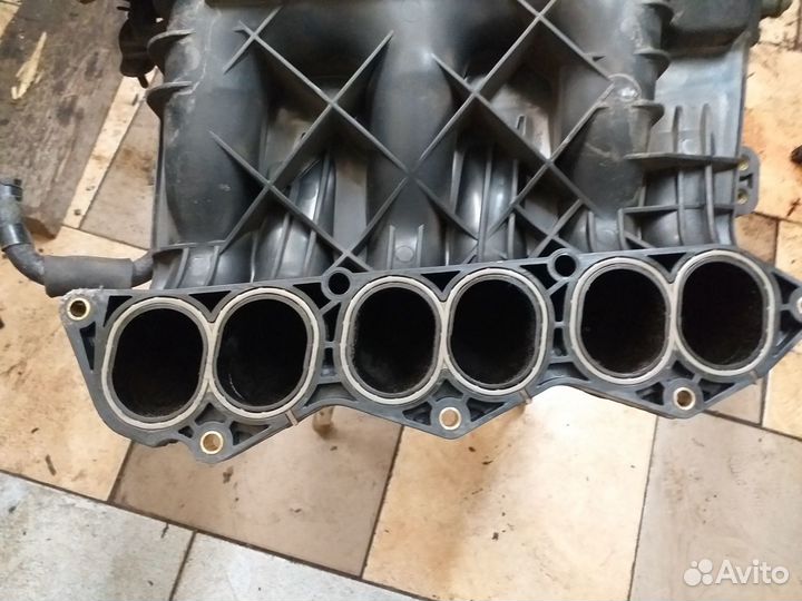 Hyundai grandeur 4 впускной колектор 3.3