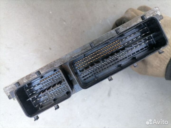 Блок управления двс Toyota Corolla Axio/Fielder