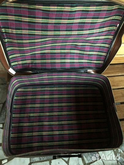 Винтажный чемодан