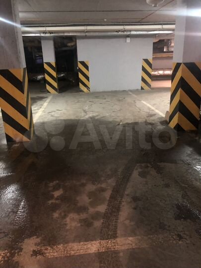 Машиноместо, 23 м²