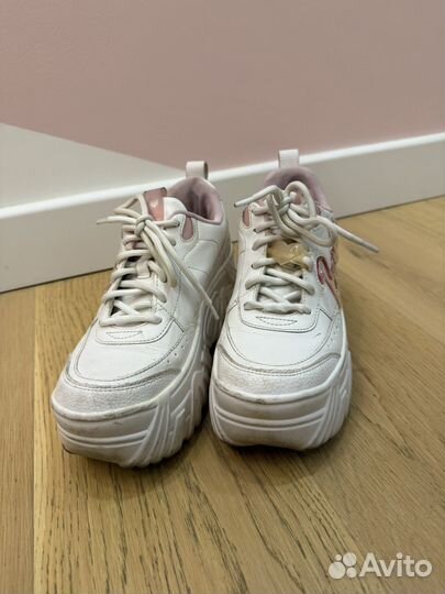 Кроссовки на платформе Bershka Barbie (37)