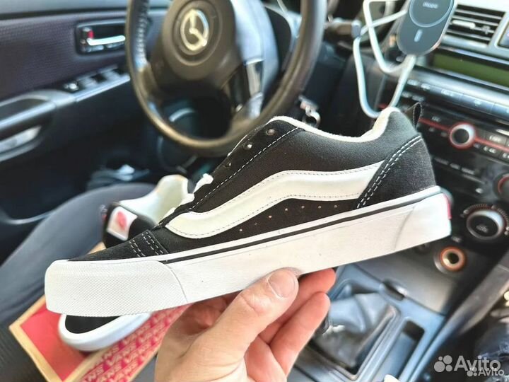 Vans knu skool