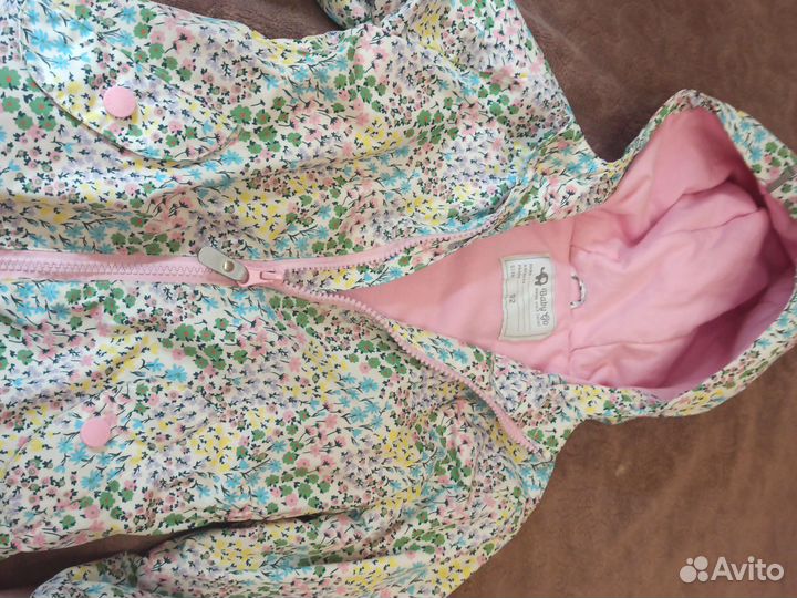 Куртка и ветровка для девочки 92