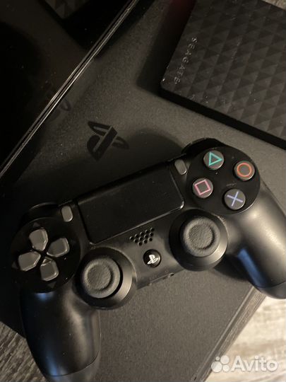Sony PS4 slim