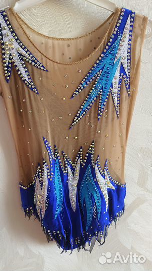 Продам купальник для художественной гимнастики