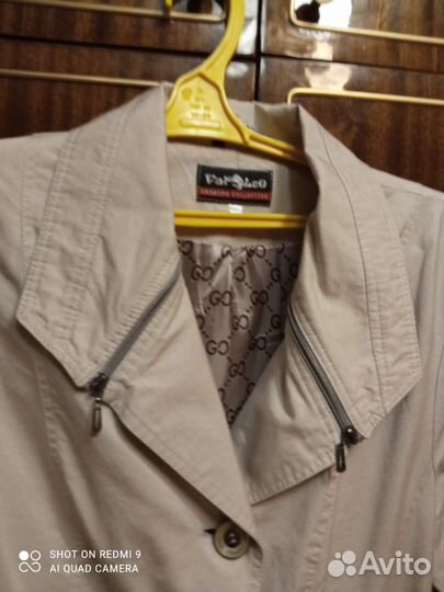 Плащ демисезонный женский.56размер