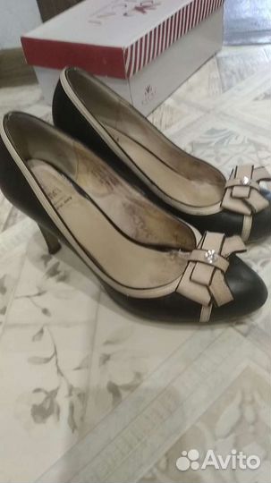 Обувь женская на размер 39