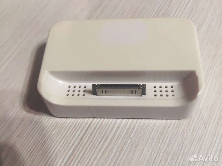 Док станция iPhone 4-4s
