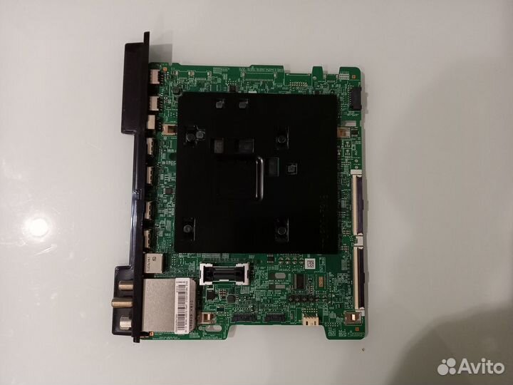 Разбор Samsung QE65Q60