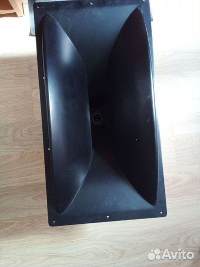 Акустический диффузор, головки JBL