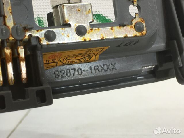 Плафон салонный задний KIA RIO 3 рест 1.4 AT хетчб