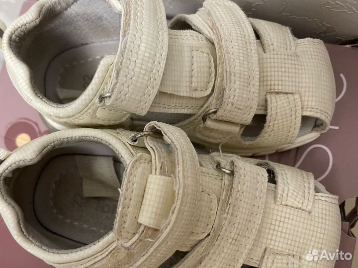 Сандалии 22 размер