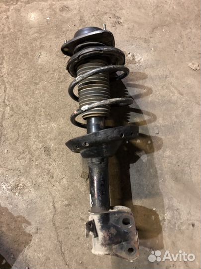 Амортизатор передний правый subaru impreza g11 gh