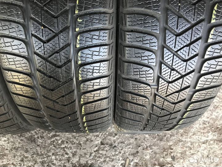 Pirelli Winter Sottozero 3 245/40 R18