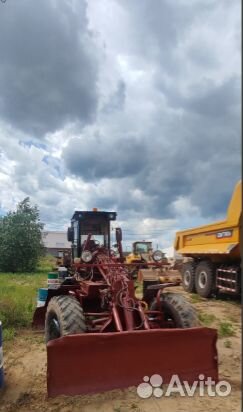 Автогрейдер Брянский арсенал ГС-14.02, 2011